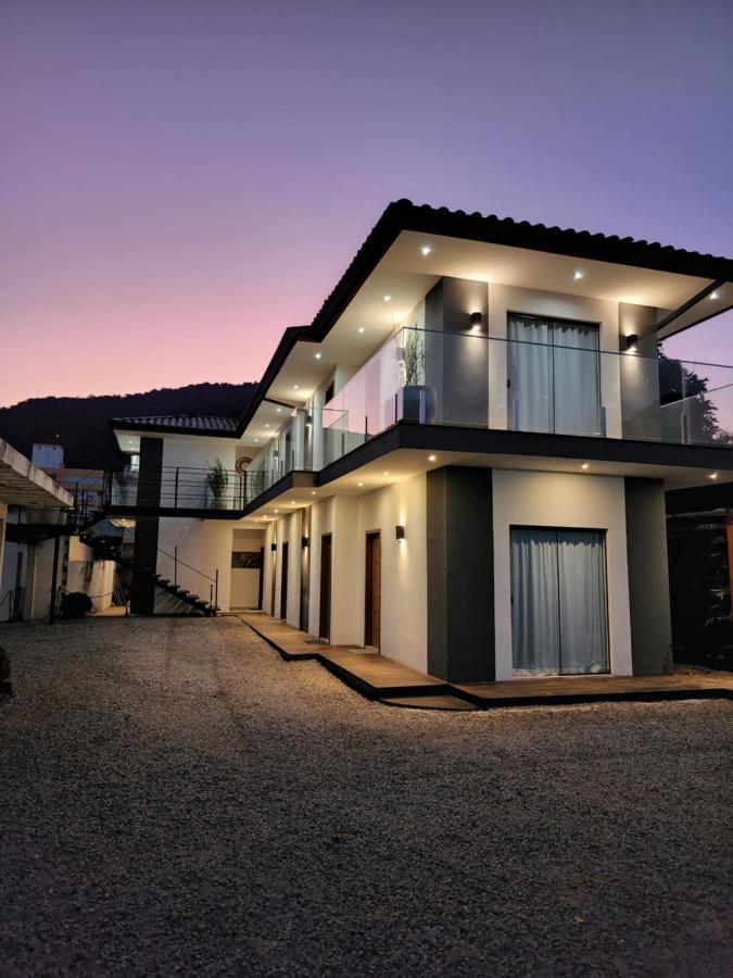 Rei Dos Mares Suites Ubatuba Eksteriør billede